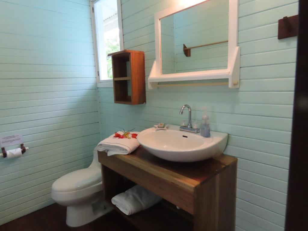 Sand Dollar Beach Bed & Breakfast Bocas del Toro Extérieur photo