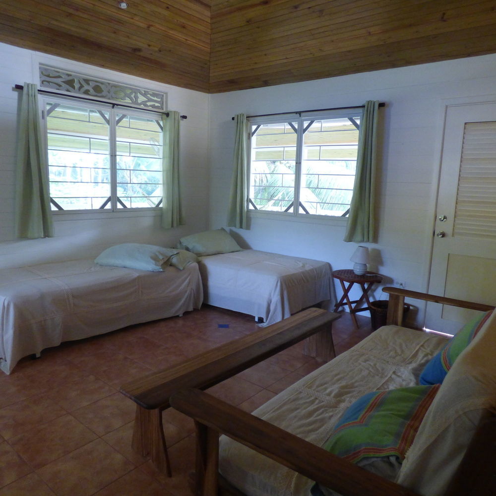 Sand Dollar Beach Bed & Breakfast Bocas del Toro Extérieur photo