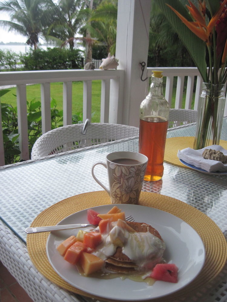 Sand Dollar Beach Bed & Breakfast Bocas del Toro Extérieur photo