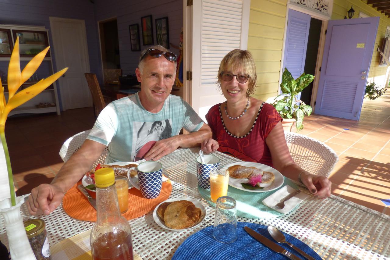 Sand Dollar Beach Bed & Breakfast Bocas del Toro Extérieur photo